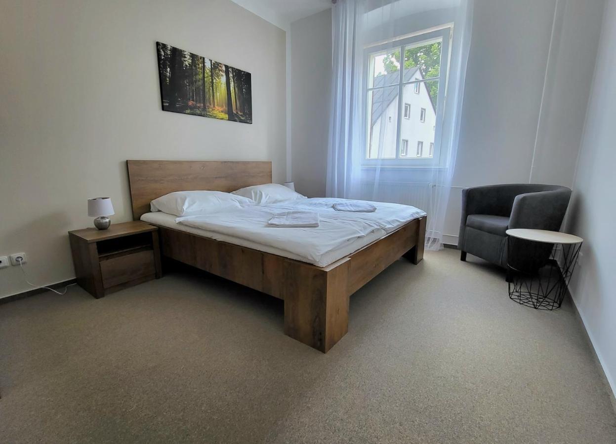 Apartmany Hotelu Ostry Železná Ruda المظهر الخارجي الصورة