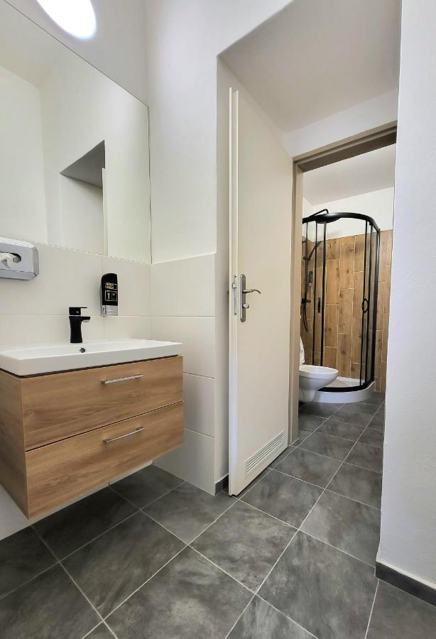 Apartmany Hotelu Ostry Železná Ruda المظهر الخارجي الصورة